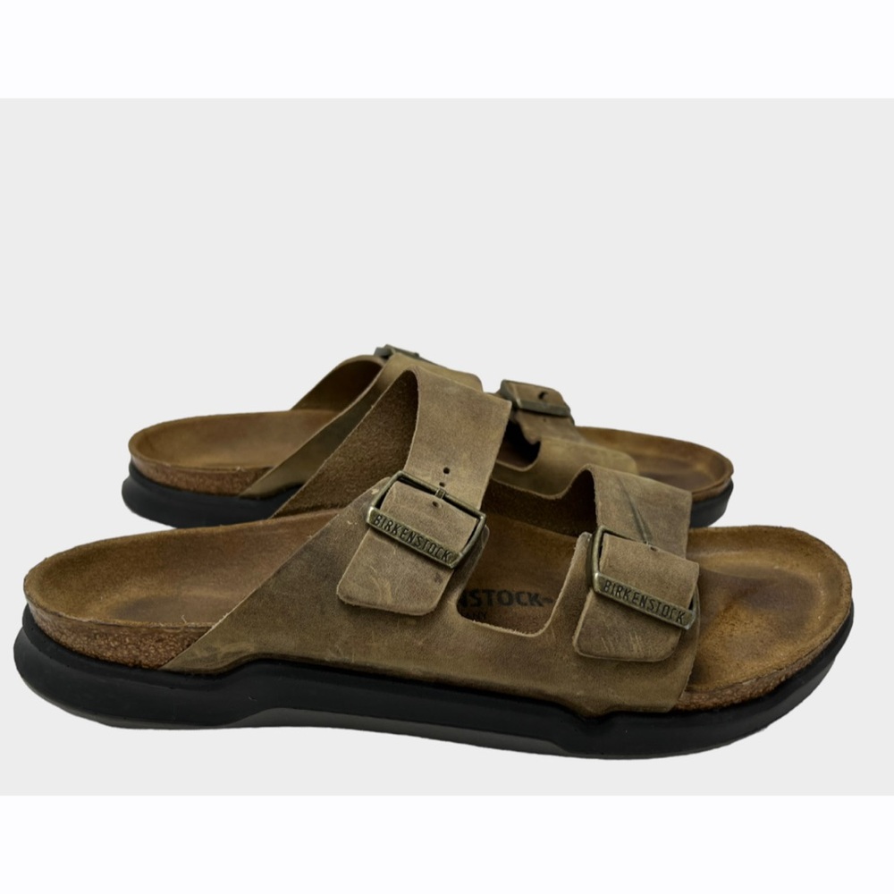 Men’s Birkenstock Arizona Rugged Faded Khaki Oiled Leather Sandals Size 11